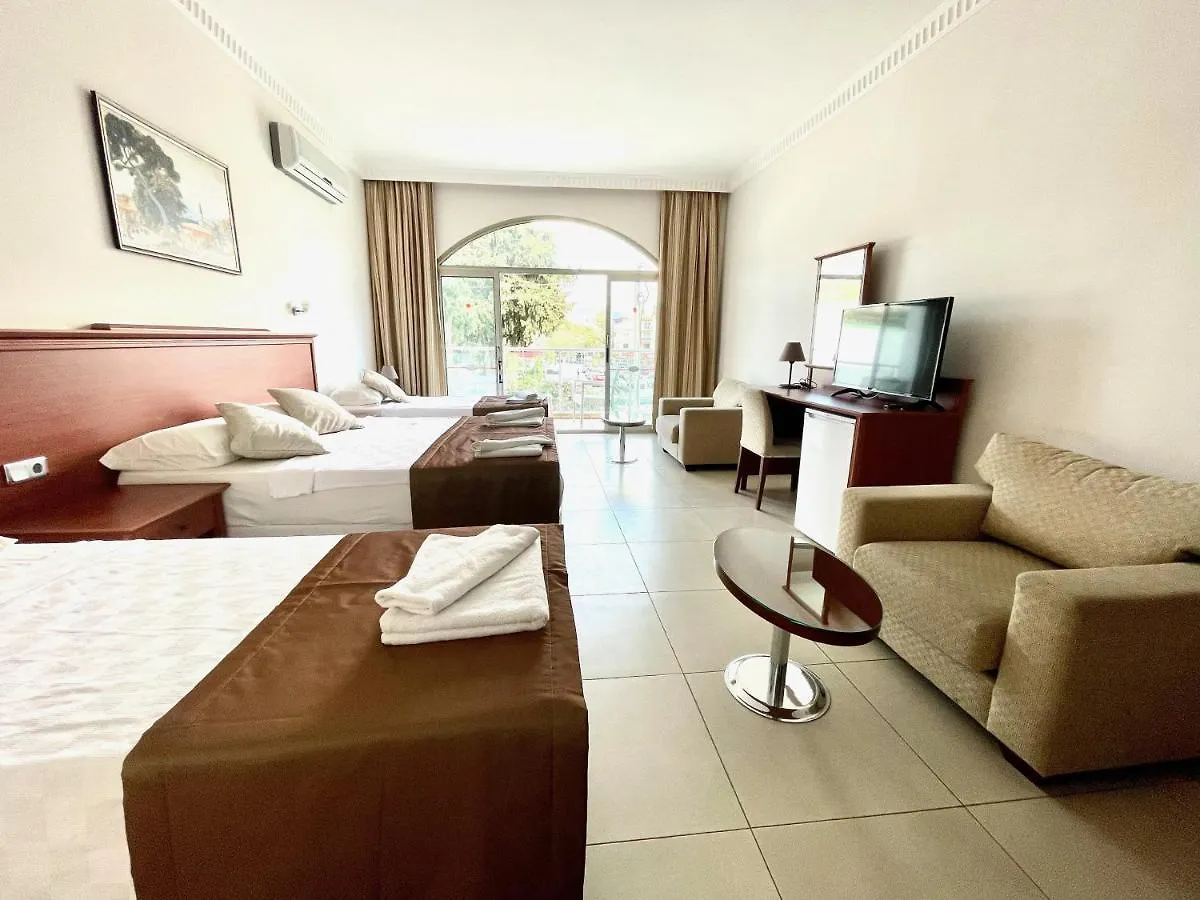 Forum Residence Hotel Marmaris 4*,